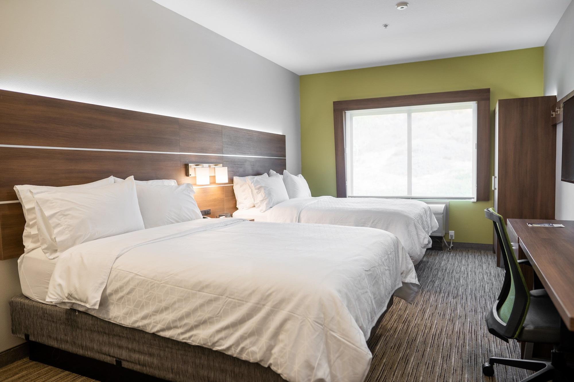 Holiday Inn Express & Suites - Lake Forest, An Ihg Hotel Zewnętrze zdjęcie