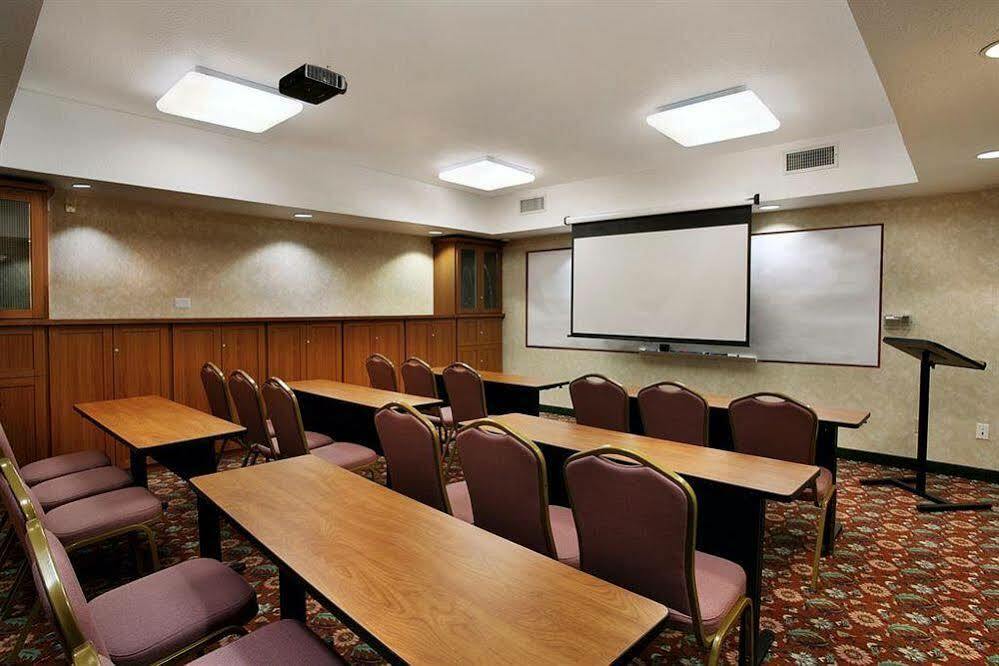 Holiday Inn Express & Suites - Lake Forest, An Ihg Hotel Zewnętrze zdjęcie
